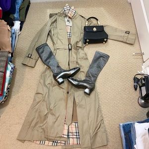 Beautiful VTG Burberry long trench coats jackets